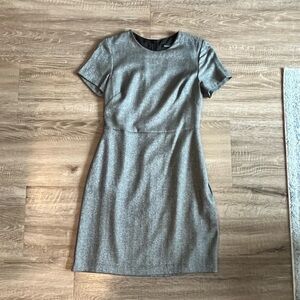 Banana Republic Tweed Black & Silver Short Sleeve Midi Dress Size 6